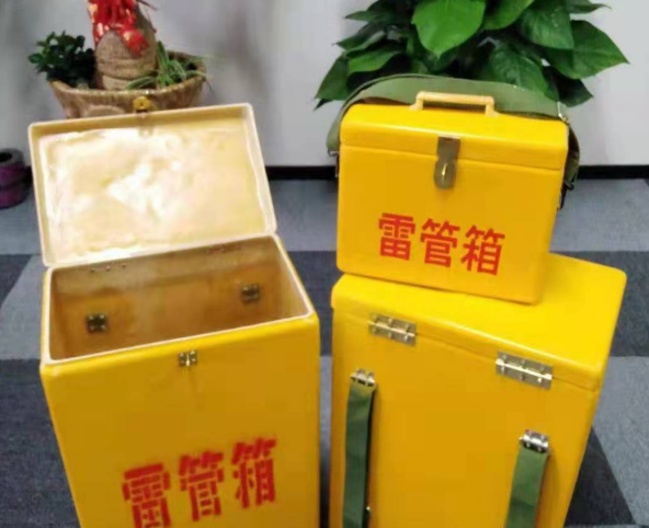 尖扎玻璃钢雷管箱有哪些特点