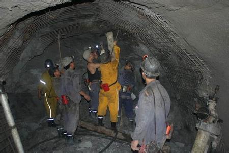尖扎工程爆破中的危险因素分析以及应对工程爆破危险的措施